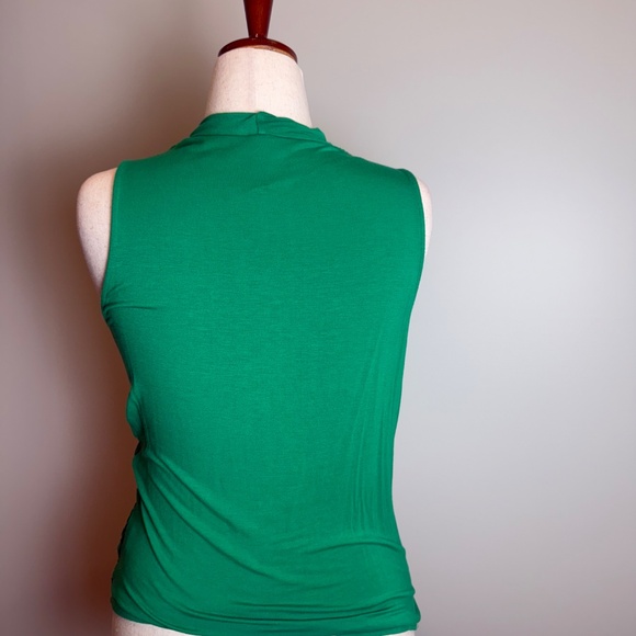 Size L Radiant Green Stretch Wrap Tank Top - Picture 2 of 6